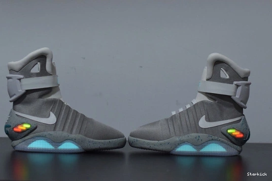 MAG NIKE 0907